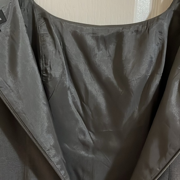 Dress - Picture 8 of 9